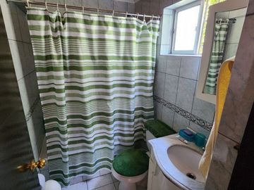Casa Esquina En Buen Barrio De Talca