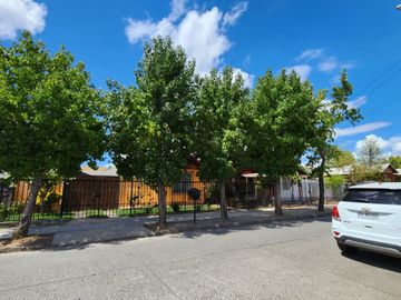 Casa Esquina En Buen Barrio De Talca