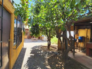 Casa Esquina En Buen Barrio De Talca