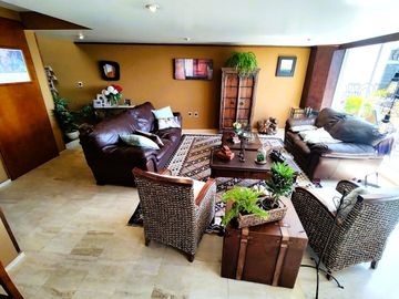CASA EN VENTA EN LOMA DORADA