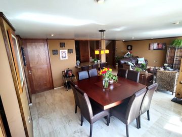 CASA EN VENTA EN LOMA DORADA