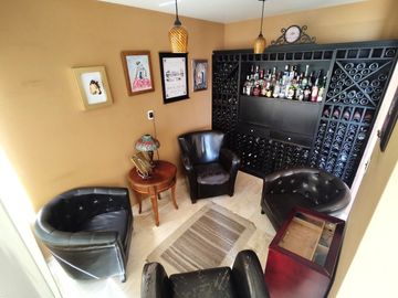 CASA EN VENTA EN LOMA DORADA