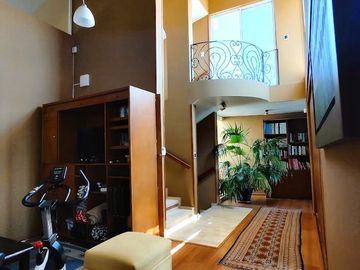 CASA EN VENTA EN LOMA DORADA