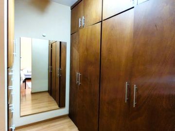 CASA EN VENTA EN LOMA DORADA