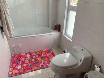 Exclusiva Casa Mediterránea En Condominio La Reserva