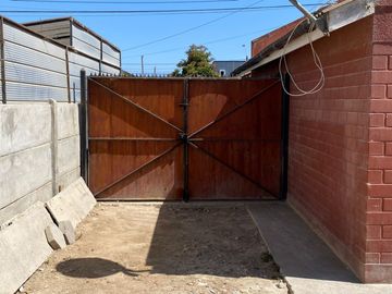 Casa en venta Coquimbo excelente ubicacion valor conversable .