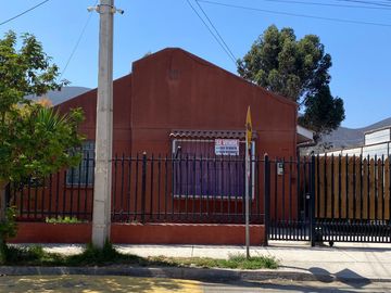 Casa en venta Coquimbo excelente ubicacion valor conversable .