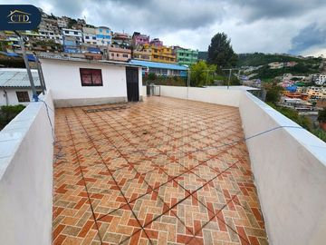 Casa rentera en venta Sector Diario El Comercio, Sur de Quito