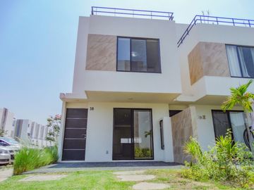 Venta de Casa en Condominio en Santa Fe Lifestyle, Xochitepec, Morelos