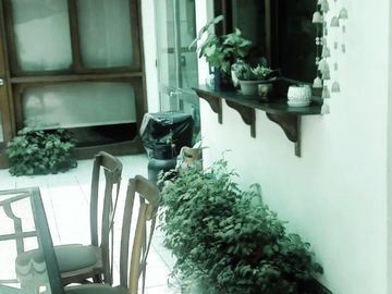 Lindo dpto., 1er. Piso, 3 dorms, 3 baños, 1 estac.