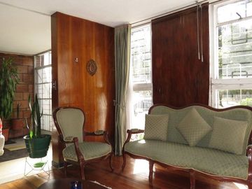 VENDO CASA EN QUINTA PAREDES