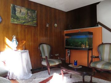 VENDO CASA EN QUINTA PAREDES