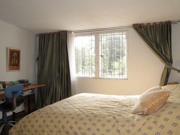 VENDO CASA EN QUINTA PAREDES
