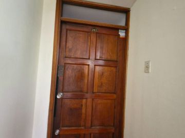 ¡Vive la experiencia de San Isidro - San Borja en este encantador departamento!