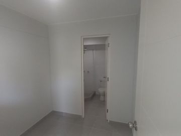 Dúplex en Venta en Santiago de Surco – Frente a Parque y en Ubicación Privilegiada