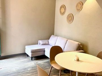 Renta departamento amueblado para 1 persona, en colonia Álamos