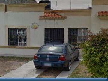 HERMOSA CASA EN VENTA ,RINCONADAS DEL BOSQUE, MOROLEON GUANAJUATO