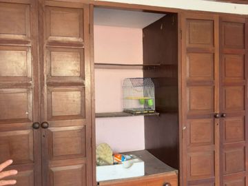 VENTO CASA TERRENO EN URB ZARATE DE 168 M2 Y AREA CONSTRUIDA 250 M2 APROX.