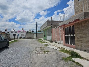 EXCELENTE CASA
