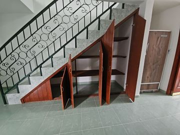 EXCELENTE CASA