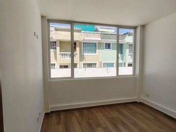 Casa Nueva en Venta en Conjunto Los Ciprés, La Armenia, Parroquia Conocoto