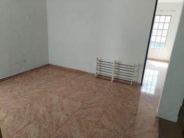 Bonita Casa Col Cumbres Oro, Monterrey