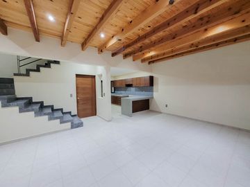 Casa en venta en Tequisquiapan, Col. Adolfo Lopez M, 3 recamaras, amplia y luminosa