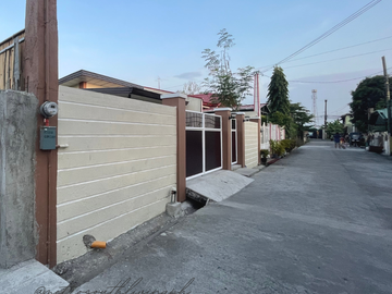 HOUSE AND LOT IN IMUS FOR SALE 250 SQM LOT AREA