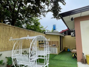 HOUSE AND LOT IN IMUS FOR SALE 250 SQM LOT AREA