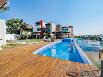 Casa de Lujo en Venta en Juriquilla