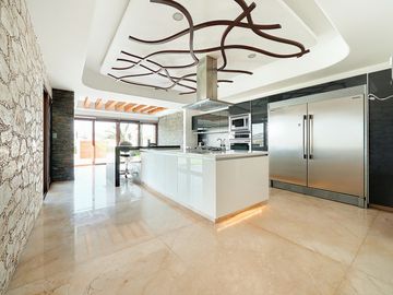 Casa de Lujo en Venta en Juriquilla