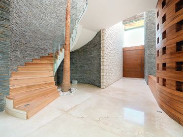 Casa de Lujo en Venta en Juriquilla