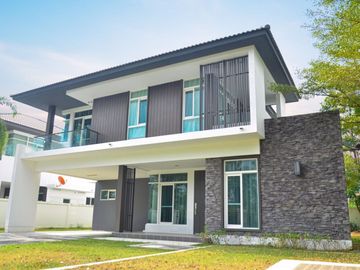 House for sale Sivalee Lakeview - Chiang Mai