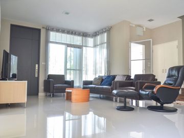 House for sale Sivalee Lakeview - Chiang Mai