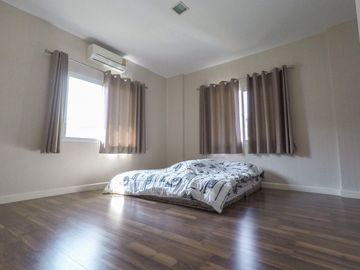 House for sale Sivalee Lakeview - Chiang Mai