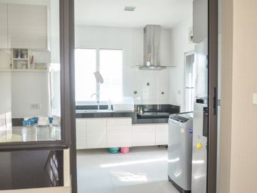House for sale Sivalee Lakeview - Chiang Mai