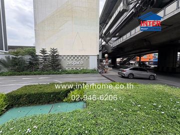 Condominium 32.2 sq.m. Aspire Erawan Prime, next to BTS Erawan, Kanchanaphisek Ring Road, Sukhumvit Road, Mueang Samut Prakan, Samut Prakan