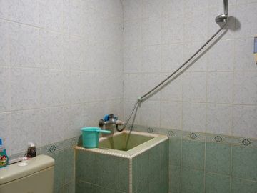 Rumah 2 Lantai Siap Huni Di Jl. Asem Jakarta Barat Dekat Central Park,Taman Anggrek,UNTAR,UKRIDA Dan Tol Dalam Kota
