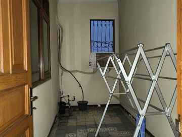 Rumah 2 Lantai Siap Huni Di Jl. Asem Jakarta Barat Dekat Central Park,Taman Anggrek,UNTAR,UKRIDA Dan Tol Dalam Kota