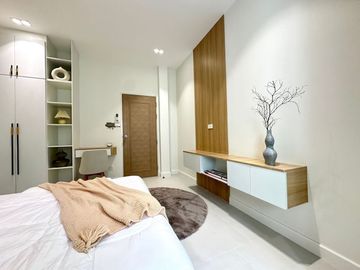 For sale, Pool Villa with mountain view, near Kad Farang, very good location, convenient transportation, suitable for living or renting out