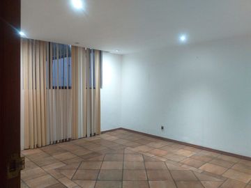Renta Casa en Lomas Verdes