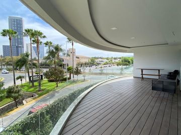 Departamento en venta en La Reserva.