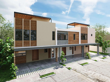 VENTA DE CASA EN AVENIDA HUAYACAN CANCUN