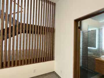 CASA EN VENTA BUGAMBILIAS ZAPOPAN JAL.
