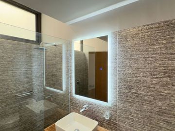 CASA EN VENTA BUGAMBILIAS ZAPOPAN JAL.