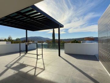 CASA EN VENTA BUGAMBILIAS ZAPOPAN JAL.