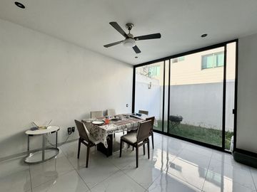 Casa en Venta Solares, Coto Sonee