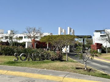 Casa en Venta Solares, Coto Sonee