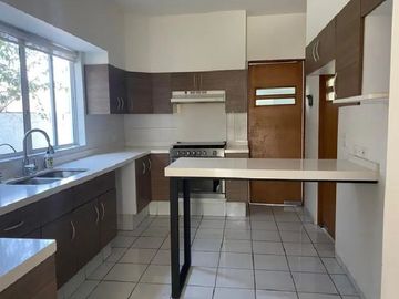 Hermosa Casa en una Gran Ubicacion