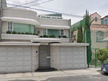 Hermosa Casa en una Gran Ubicacion